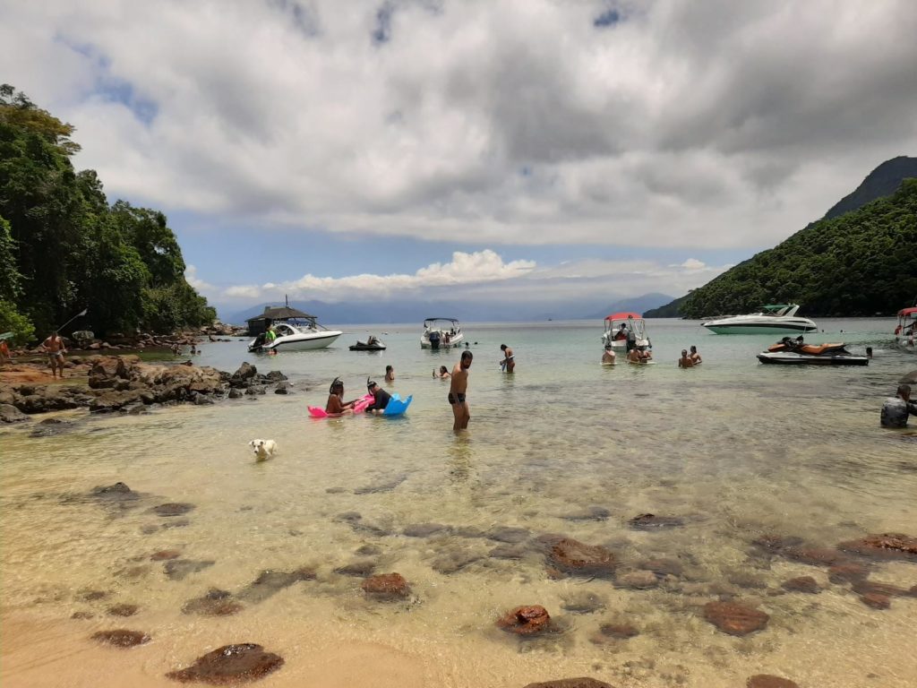 lagoa verde ilha grande