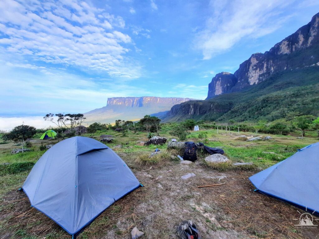acampamento base no monte roraima
