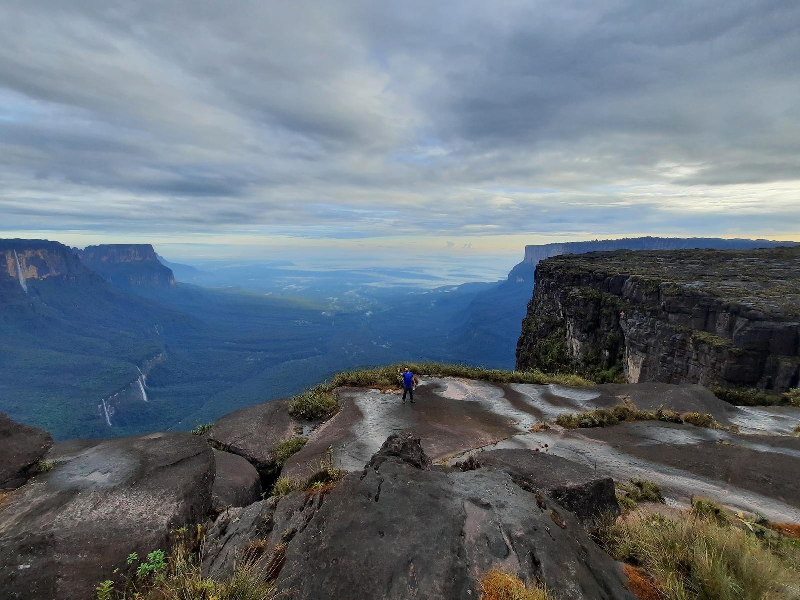 Roraima – Atrativos iniciais e a Descida