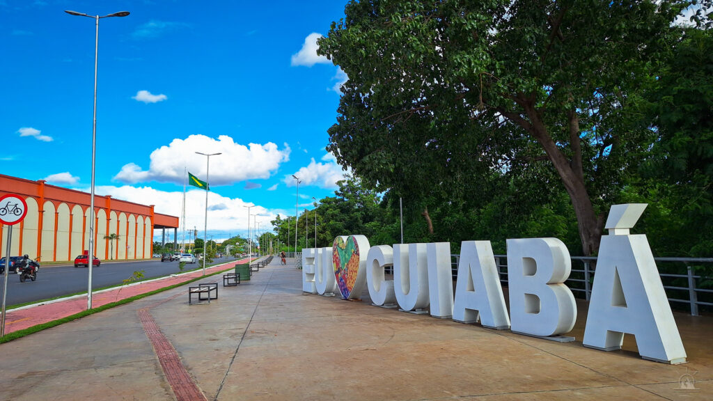 Do Centro da América Latina ao Esquenta de Carnaval: Nossa Chegada a Cuiabá