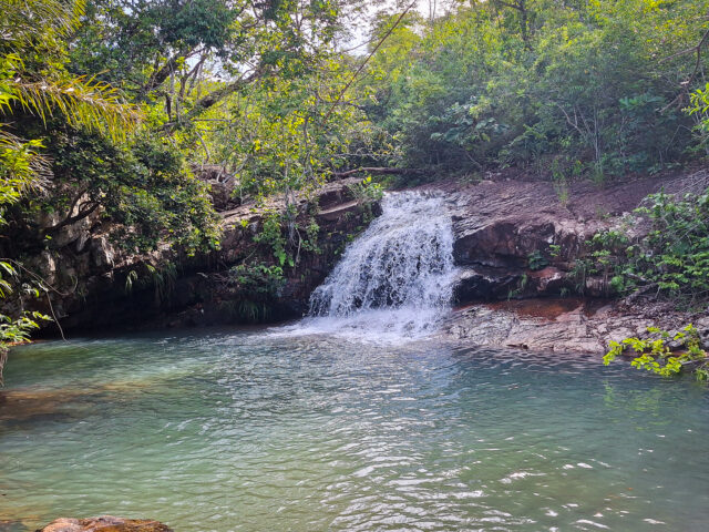 O Primeiro Dia em Nobres: Flutuação, Natureza e Dicas Essenciais em Bom Jardim