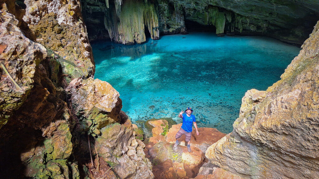 lagoa e cachoeira serra azul